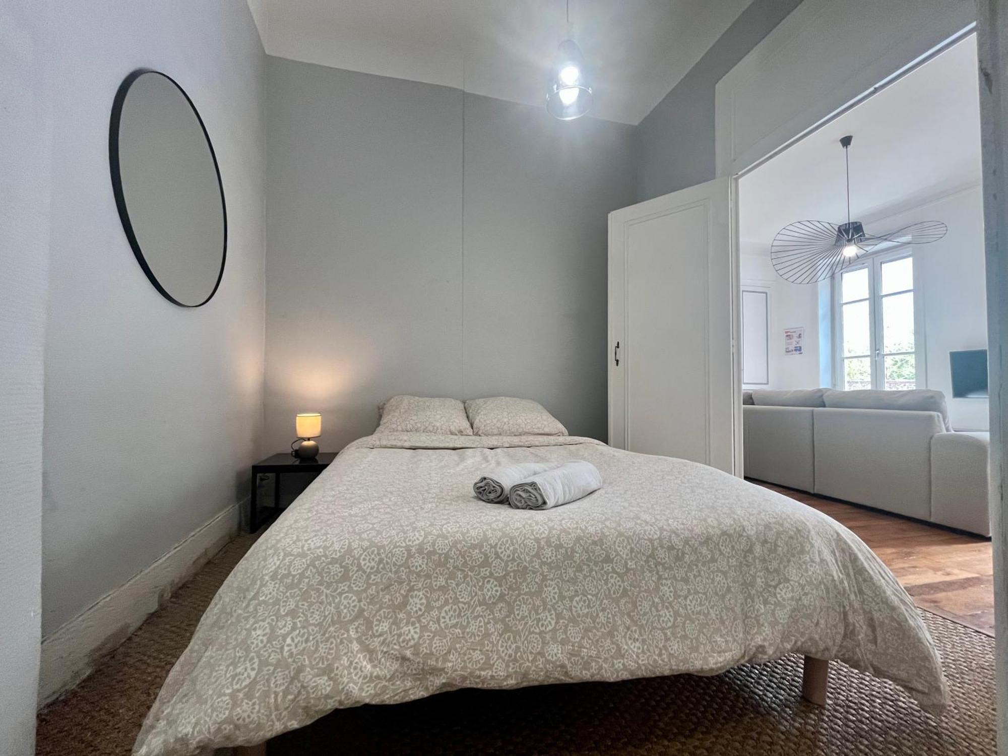 Suite Lavanni Лион Экстерьер фото